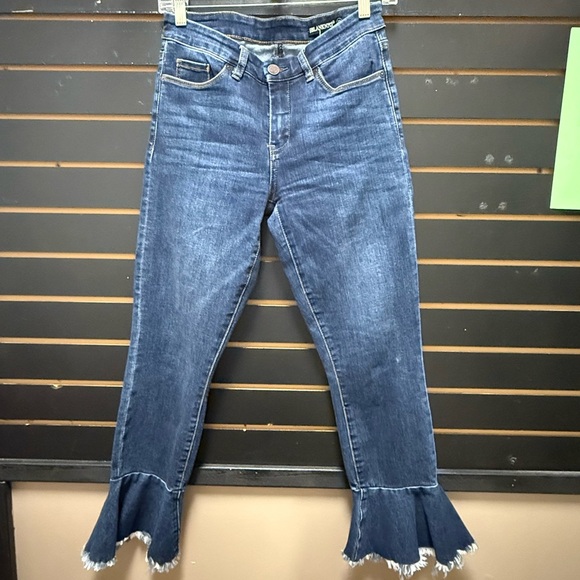 Blank NYC Women’s “Fancy That Flare” Fray Hem Jeans Dark Wash Stretch Size 27 - Picture 1 of 3